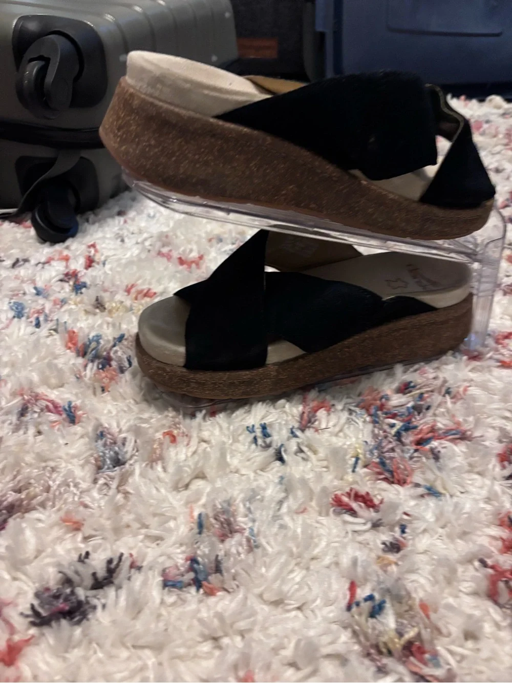 Dansko Women’s Black Crisscross Platform Sandals Size 39